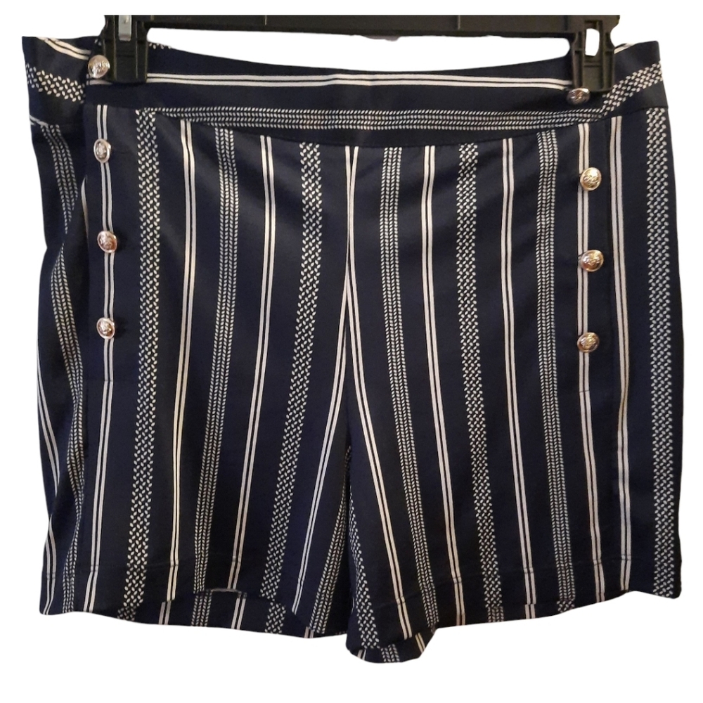 NY Collection Navy and White Shorts Large